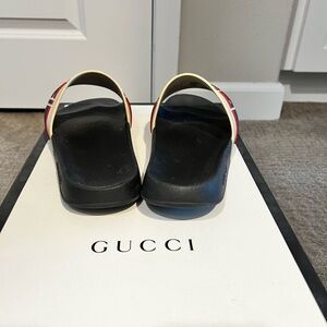Gucci sandals blue, white and red size 8us 41